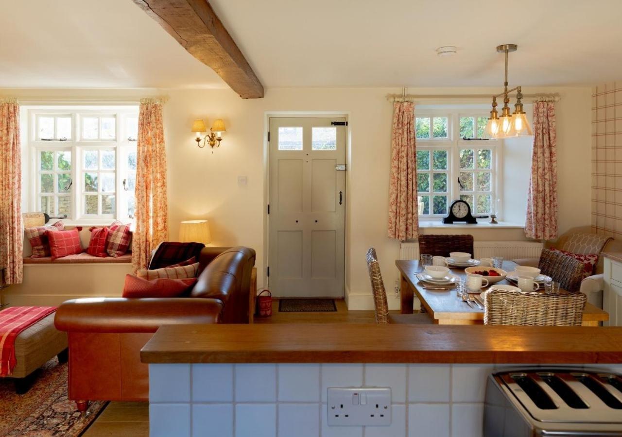 Jasmine Cottage - 2 Bedroom In Heart Of Bourton! Exterior foto
